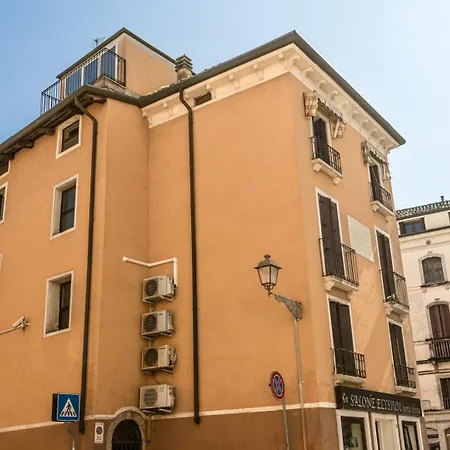 Bliving-olympicriverside * Vicenza
